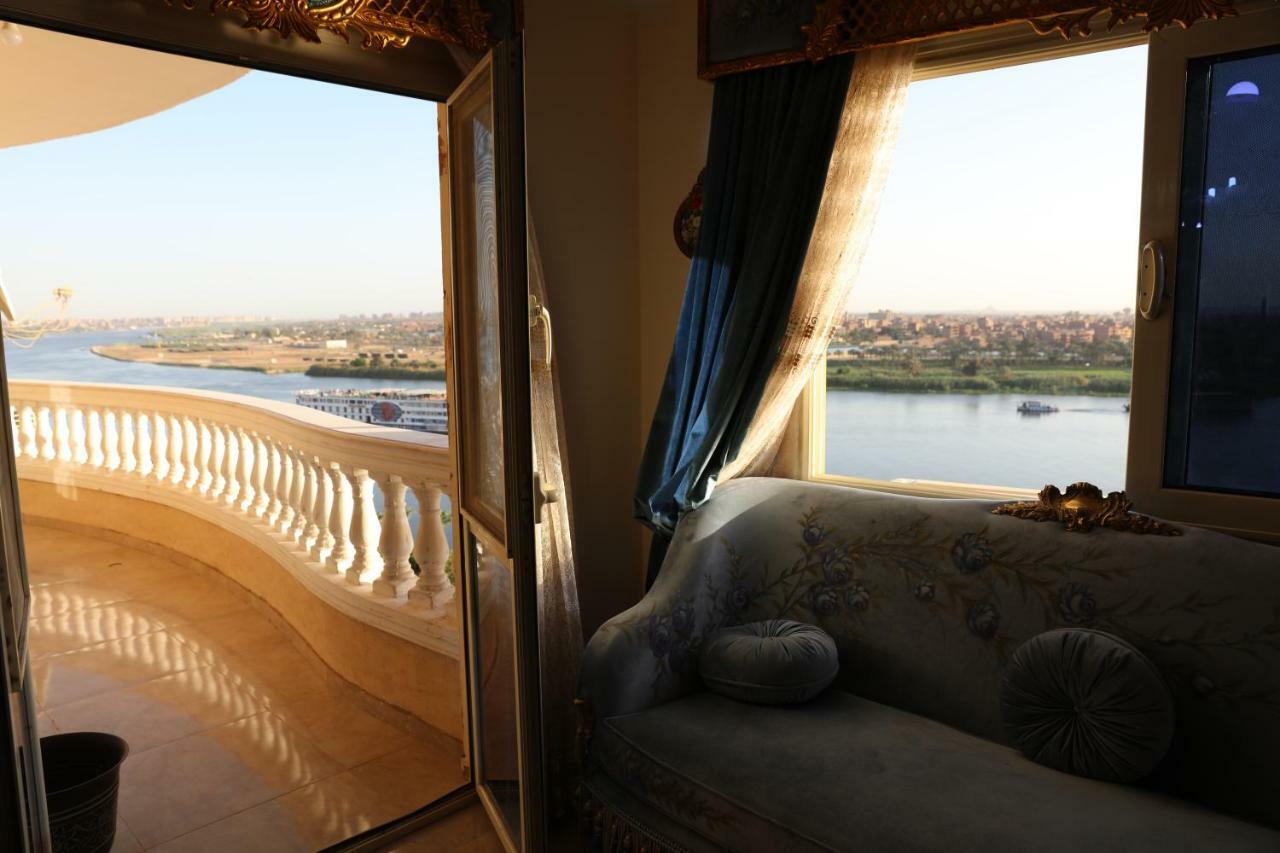 Maadi, Direct Nile River View From All Rooms Cairo Exterior photo
