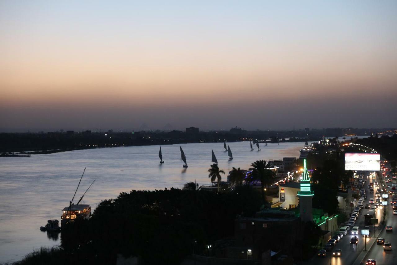 Maadi, Direct Nile River View From All Rooms Cairo Exterior photo